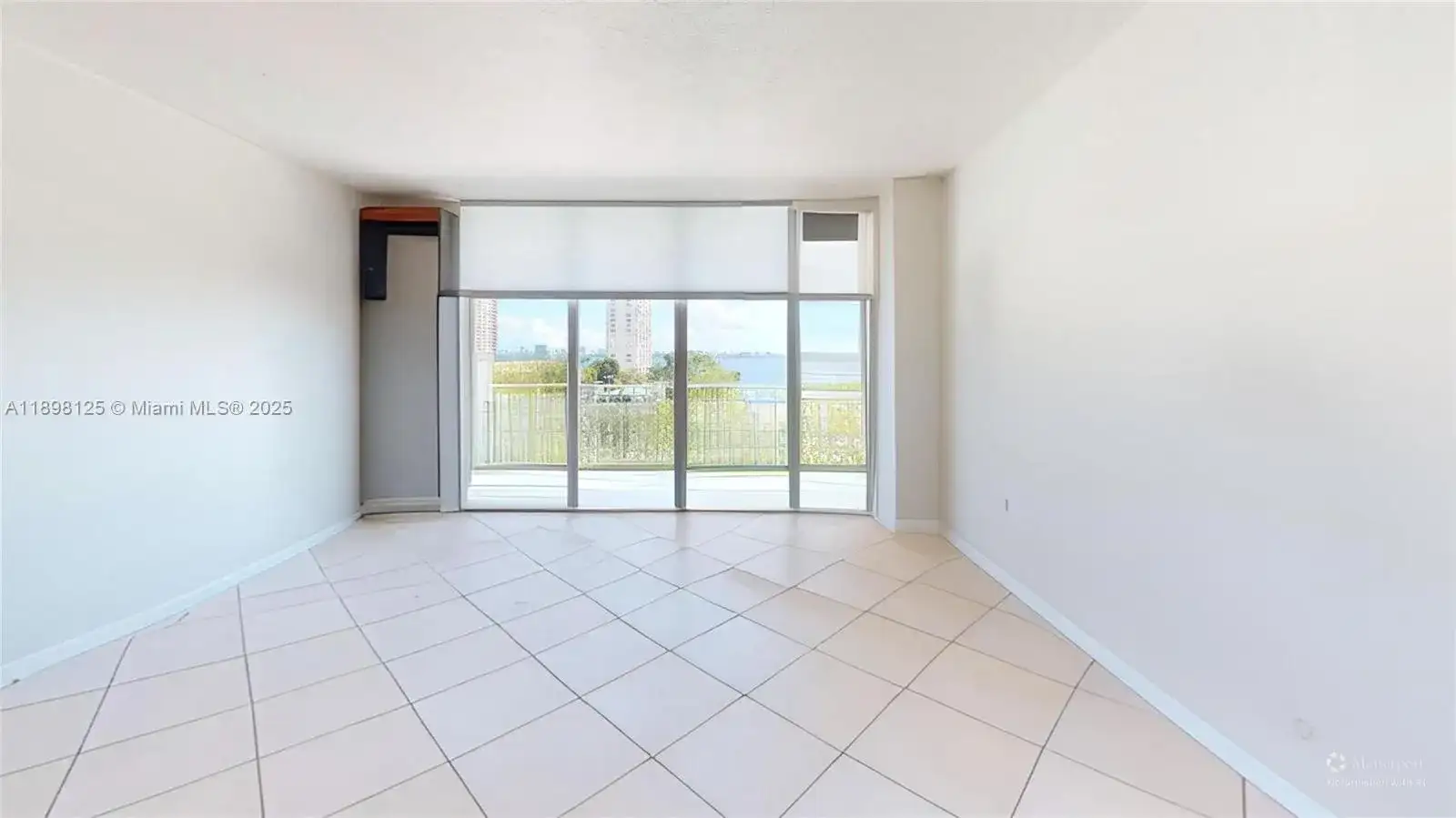 11111 Biscayne Blvd # 6A, Miami FL 33181 photo 3