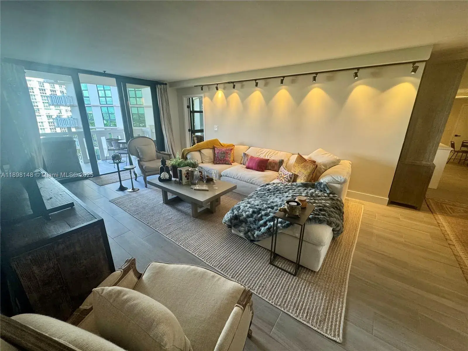 1121 Crandon Blvd # E504, Key Biscayne FL 33149