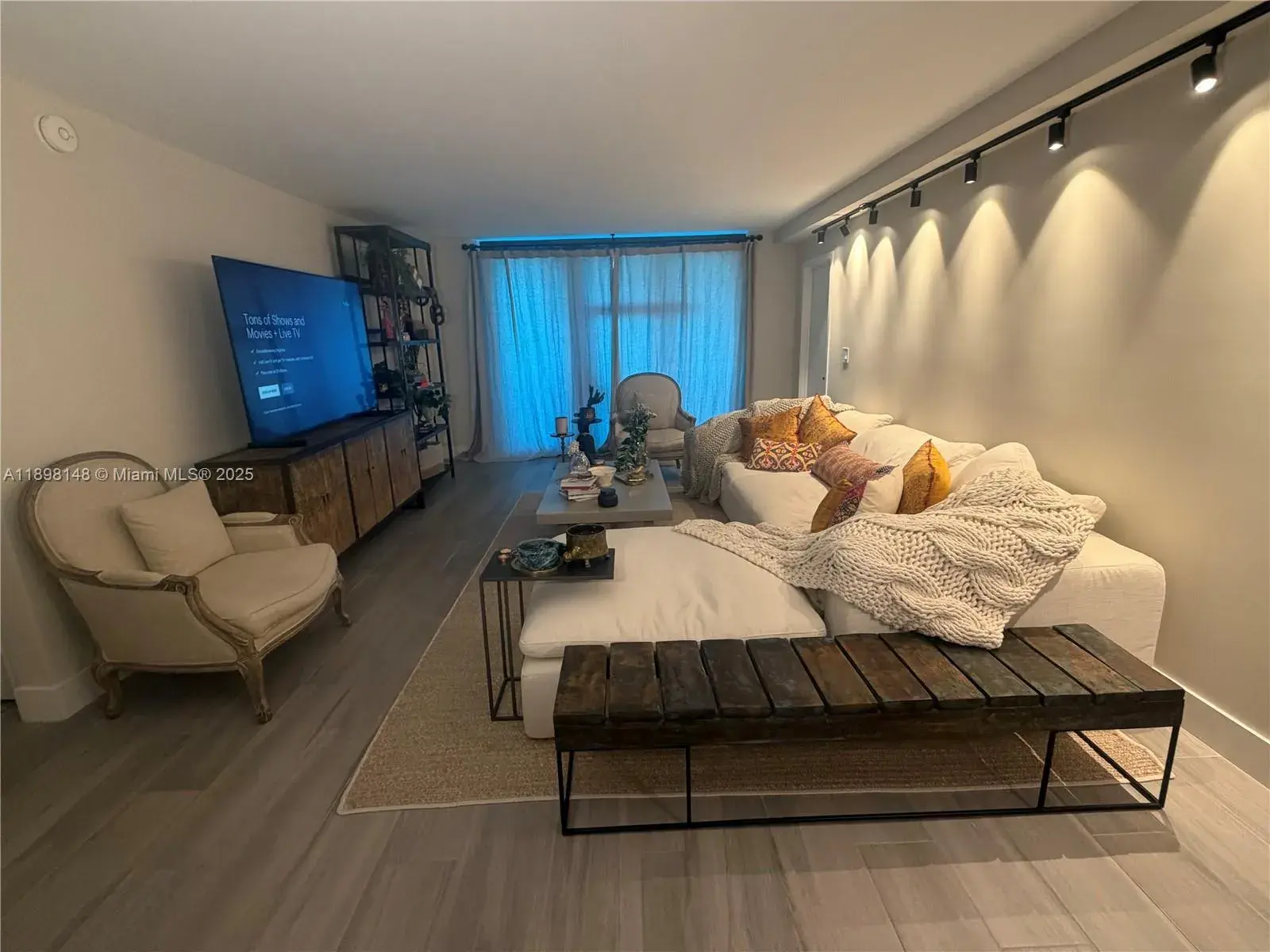 1121 Crandon Blvd # E504, Key Biscayne FL 33149