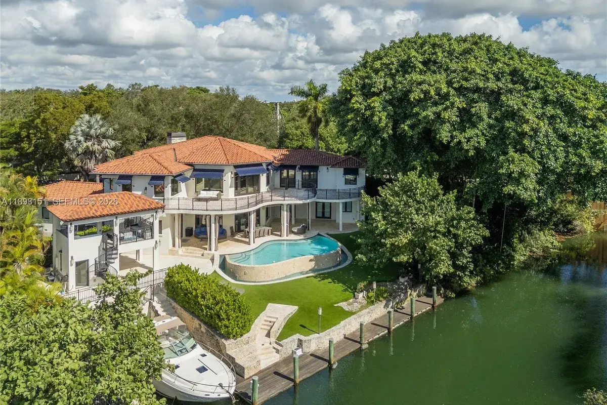 6700 Granada Blvd, Coral Gables FL 33146