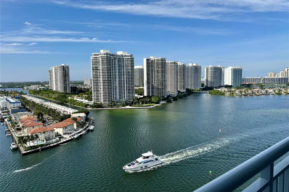 301 174th St # 2020, Sunny Isles Beach FL 33160