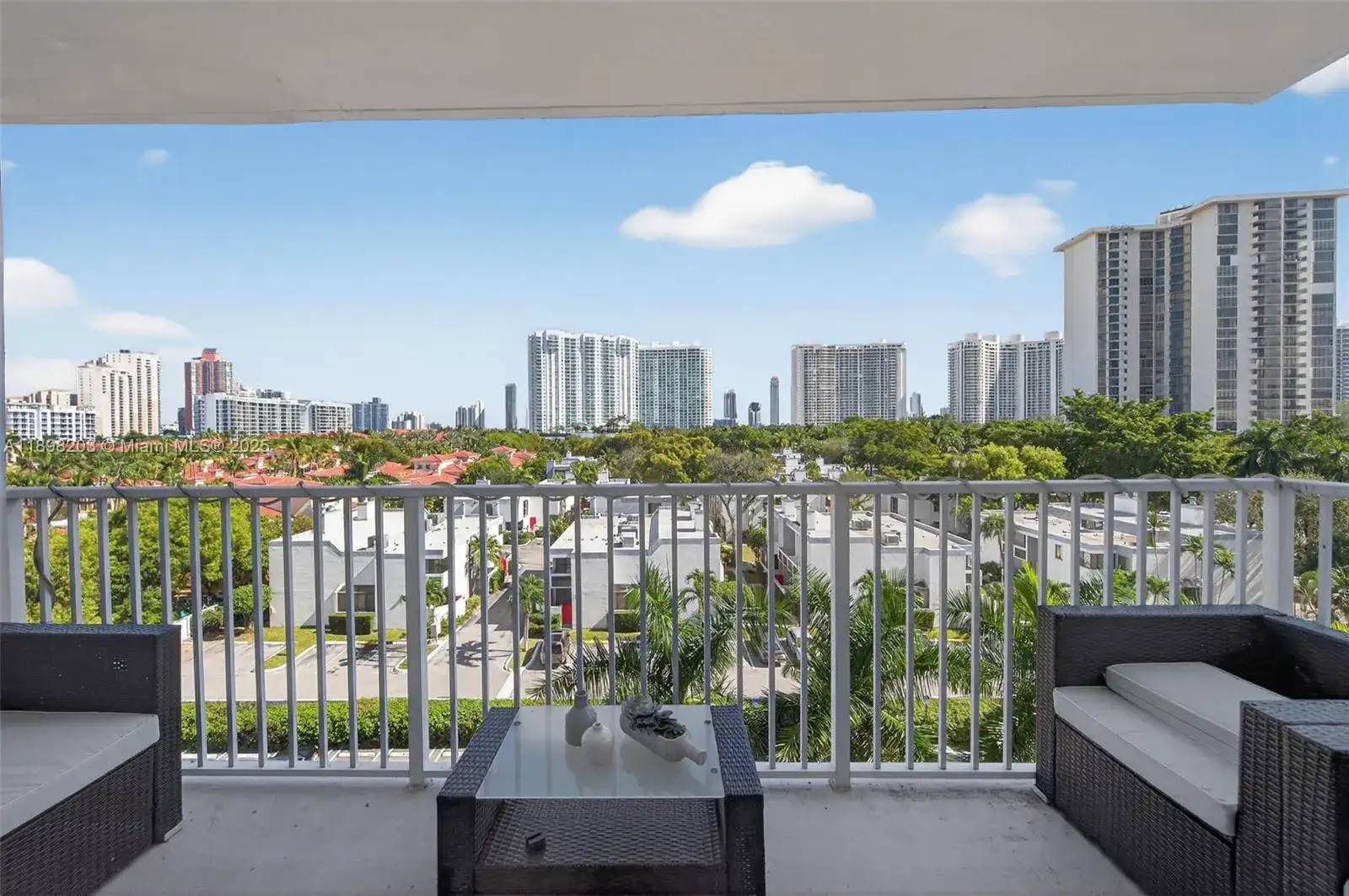 2851 NE 183rd St # 605E, Aventura FL 33160 photo 4