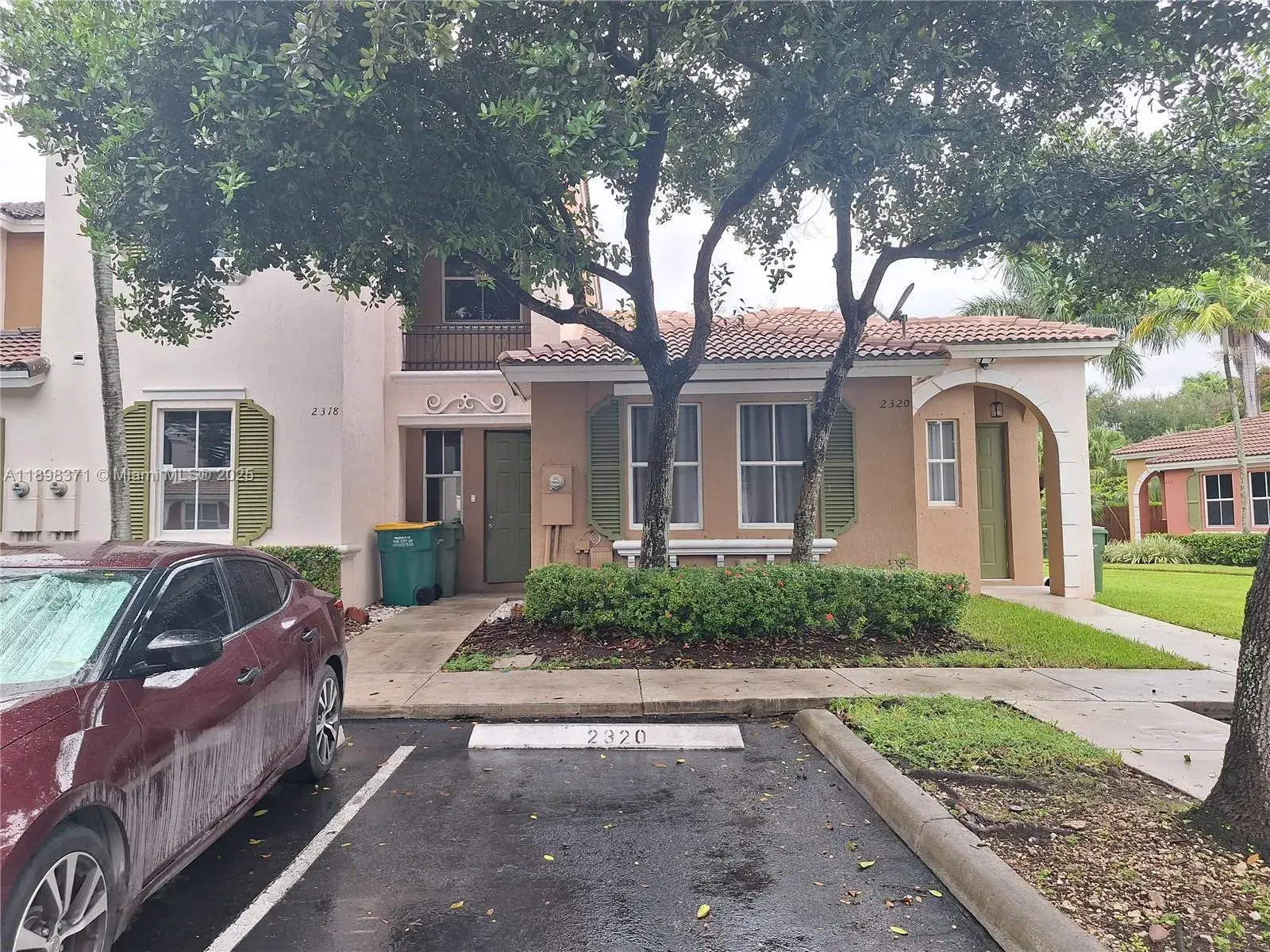 2318 NE 42nd Cir, Homestead FL 33033