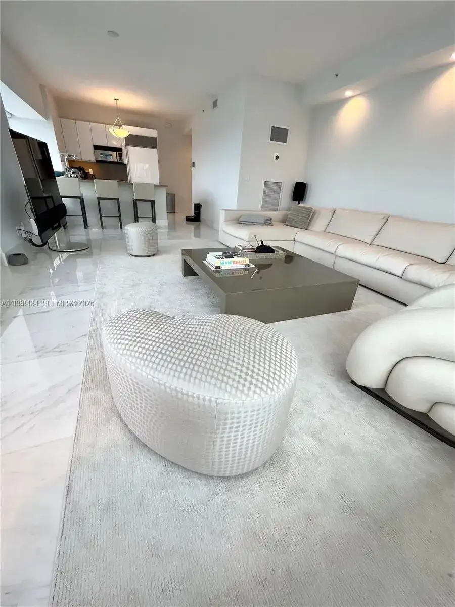 1435 Brickell Ave # 3307, Miami FL 33131 photo 4