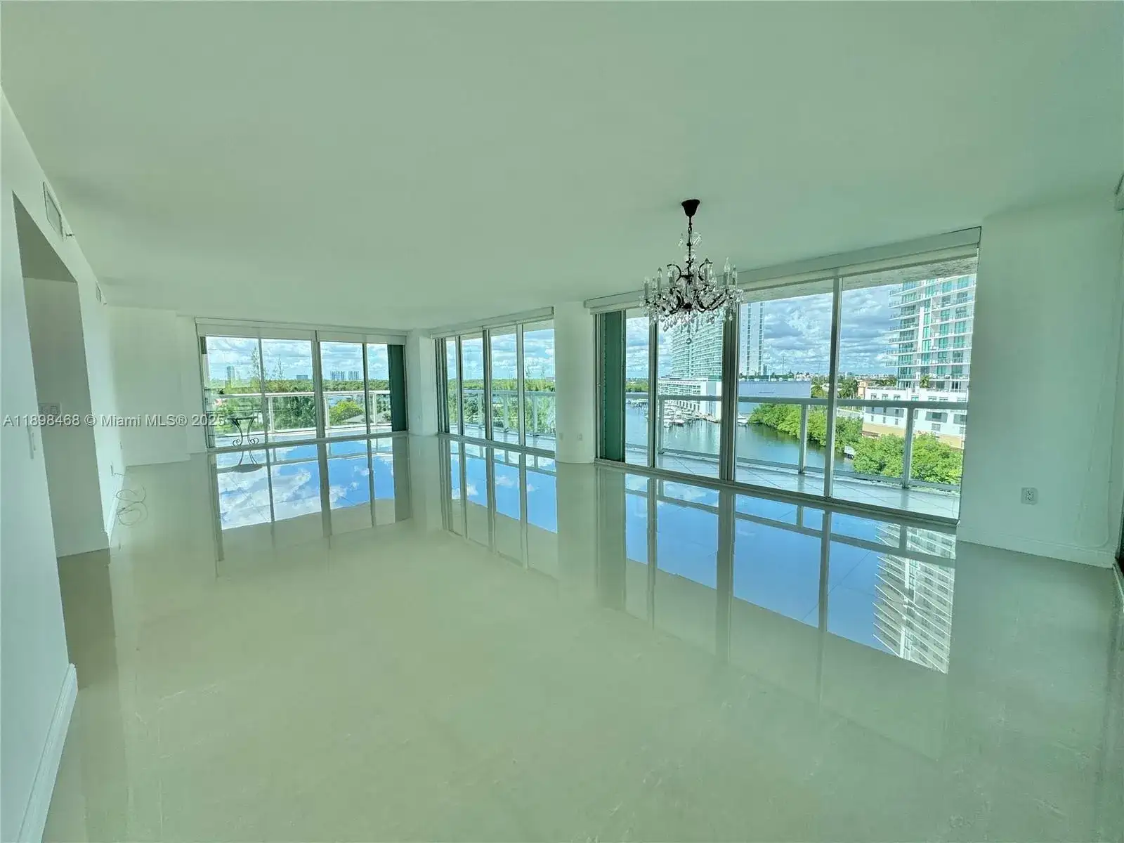 16500 Collins Ave # 656, Sunny Isles Beach FL 33160 photo 2