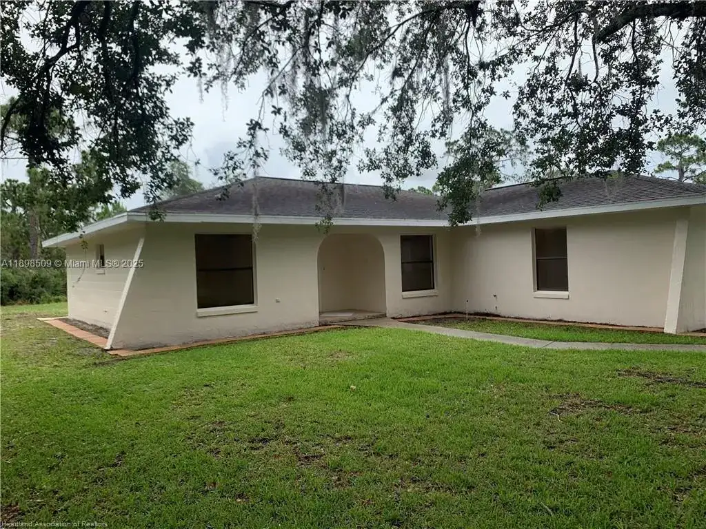 3017 Beech Avenue, Lake Placid FL 33852 photo 2