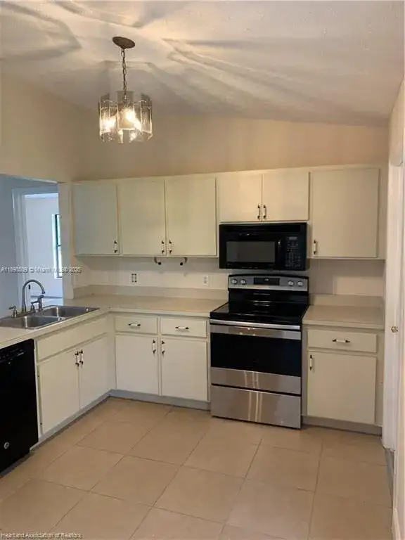 3017 Beech Avenue, Lake Placid FL 33852 photo 3