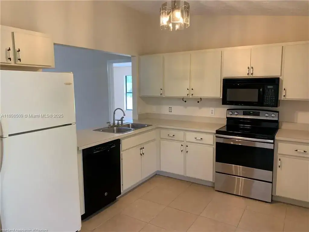 3017 Beech Avenue, Lake Placid FL 33852 photo 4