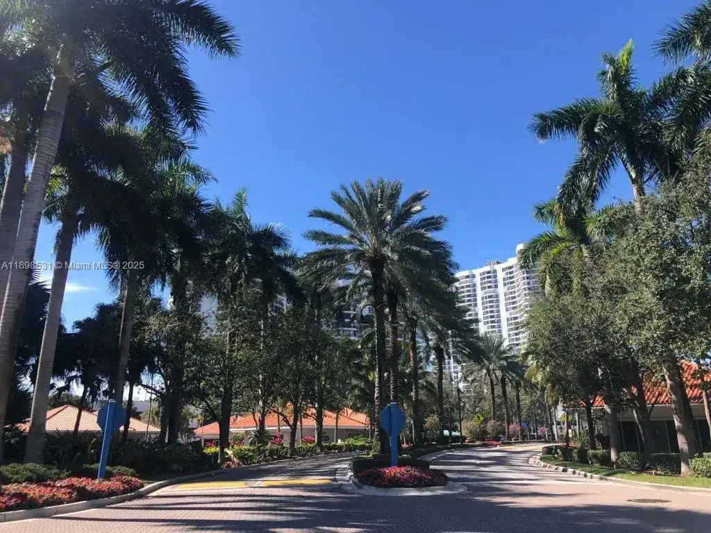 3530 Mystic Pointe Dr # 408, Aventura FL 33180 photo 2