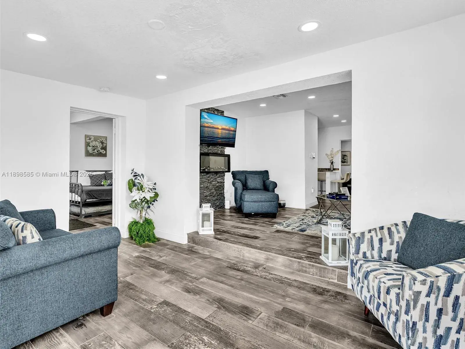 100 NW 8th Ave, Hallandale Beach FL 33009