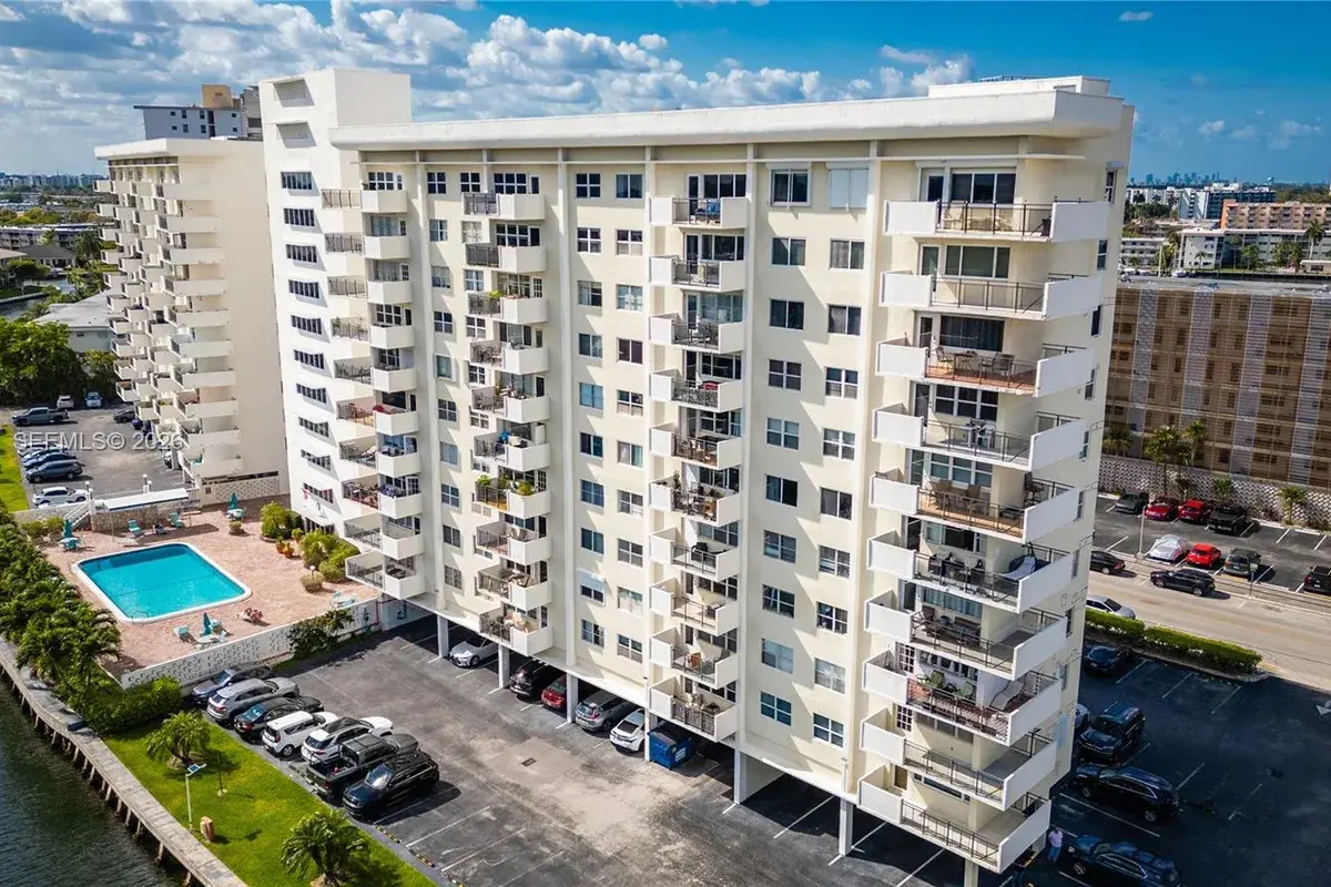 401 Golden Isles Dr # 1012, Hallandale Beach FL 33009