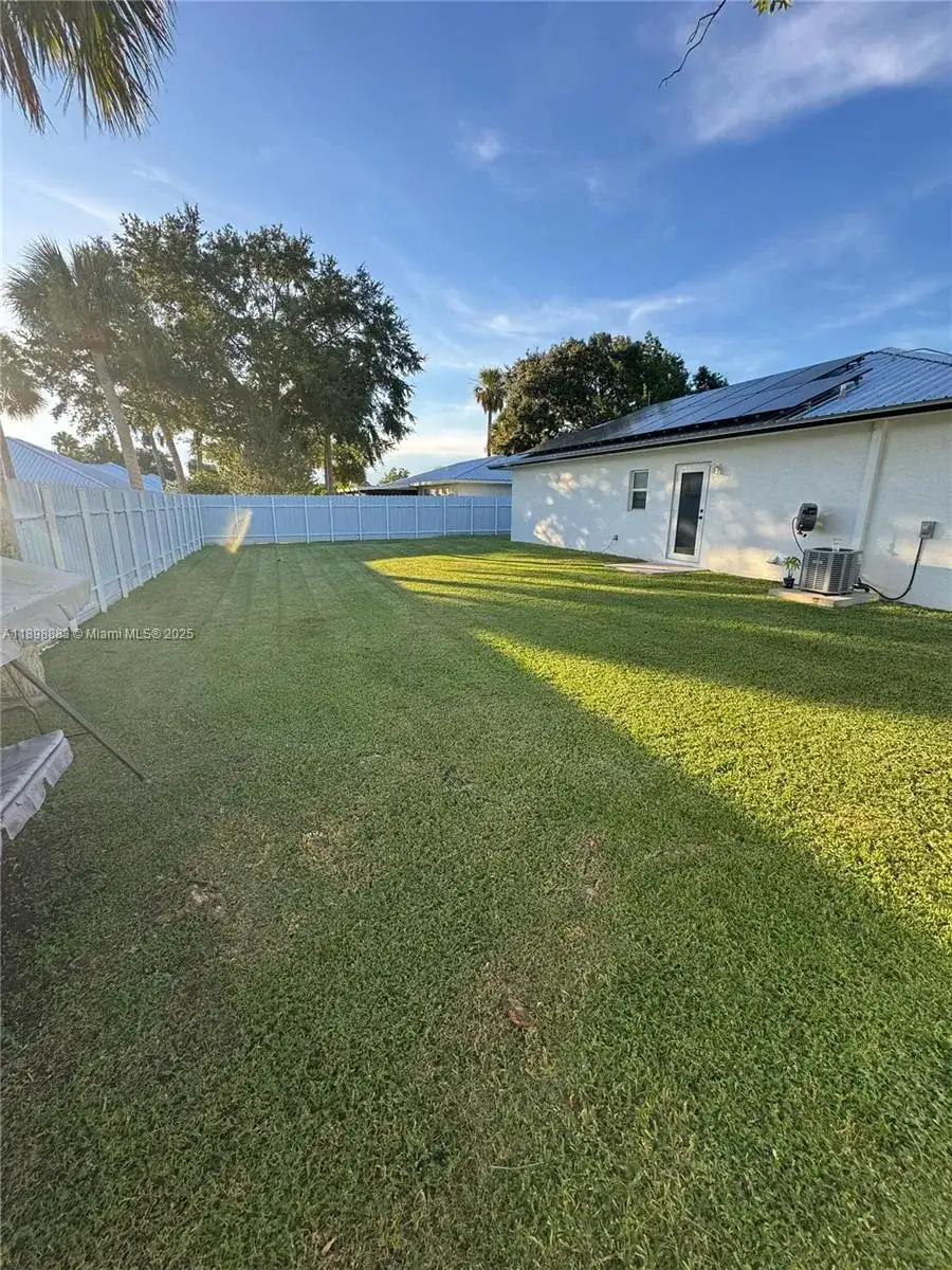 5218 SE 43 St, Okeechobee FL 34974 photo 5