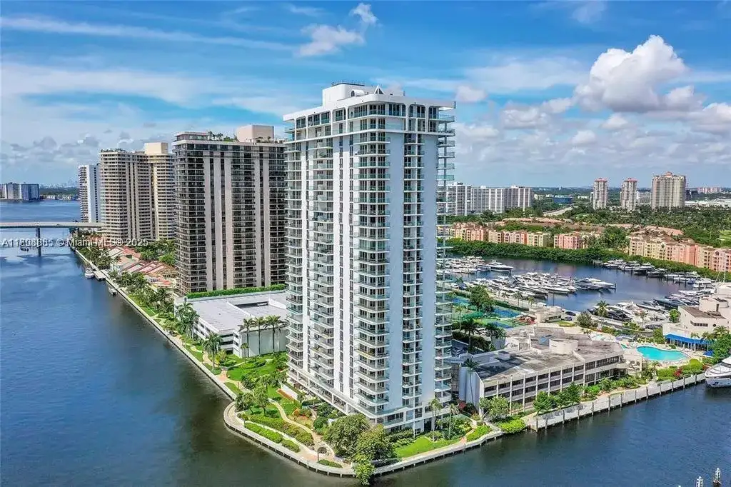 19707 Turnberry Way # 5D, Aventura FL 33180 photo 3