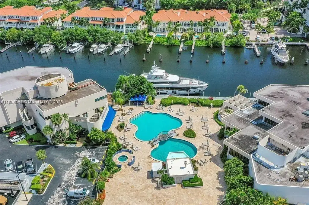 19707 Turnberry Way # 5D, Aventura FL 33180 photo 5