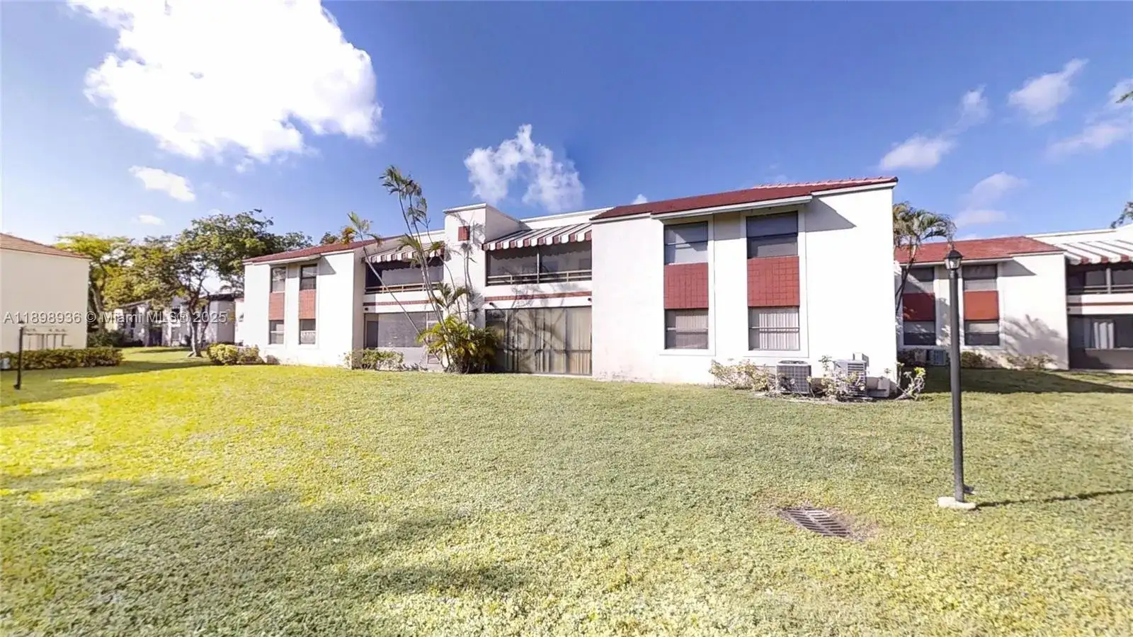 20230 NE 3rd Ct # 6, Miami FL 33179 photo 2