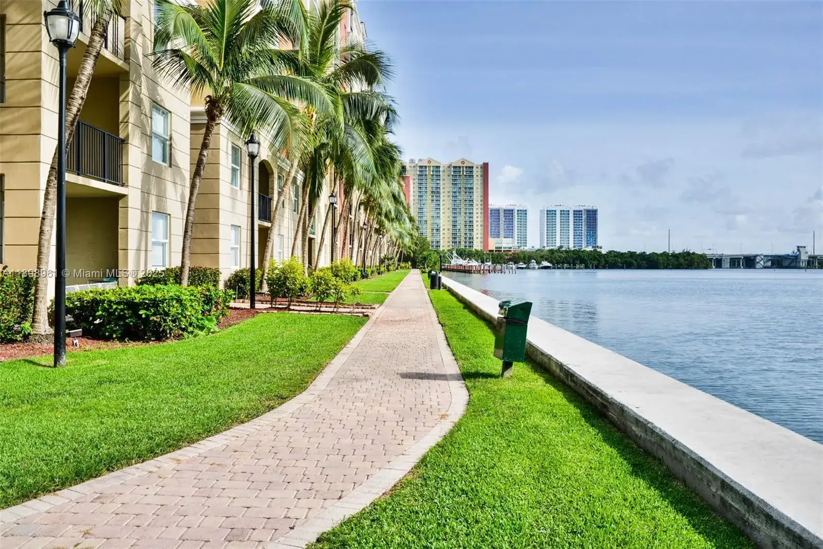 17100 N Bay Rd # 1614, Sunny Isles Beach FL 33160 photo 2