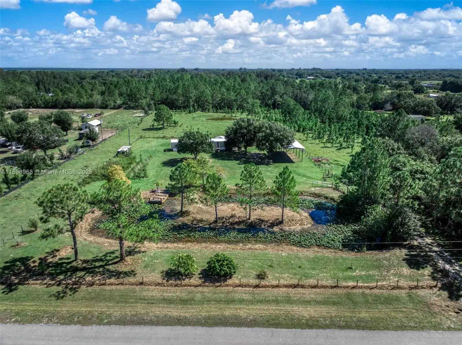 2316 Gem Stone, Sebring FL 33857 photo 3