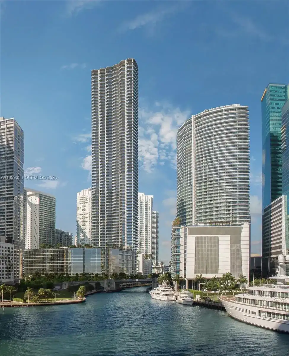 99 SE 5th street # 4301, Miami FL 33131 photo 5