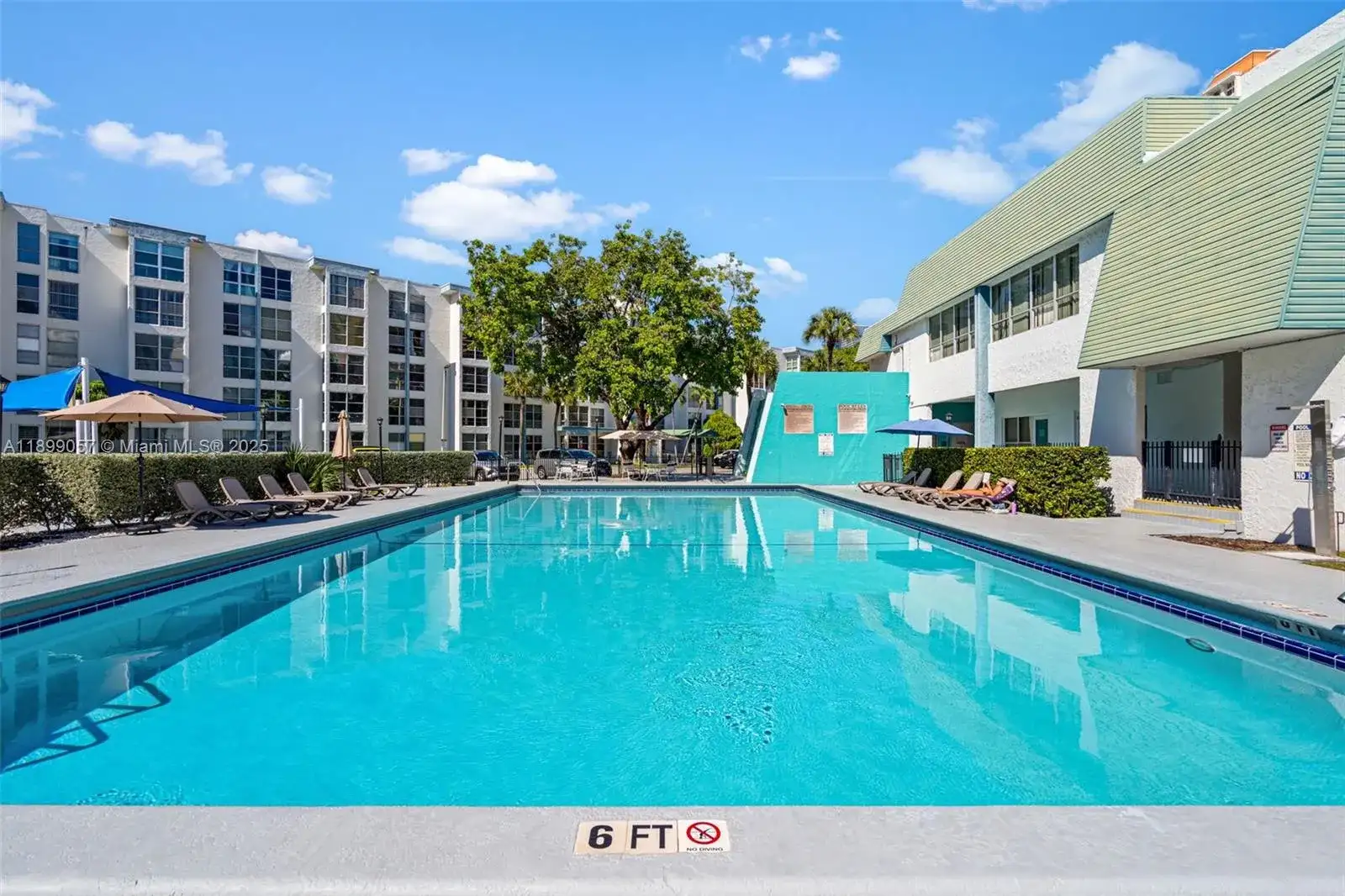 17620 Atlantic Blvd # 316, Sunny Isles Beach FL 33160 photo 4