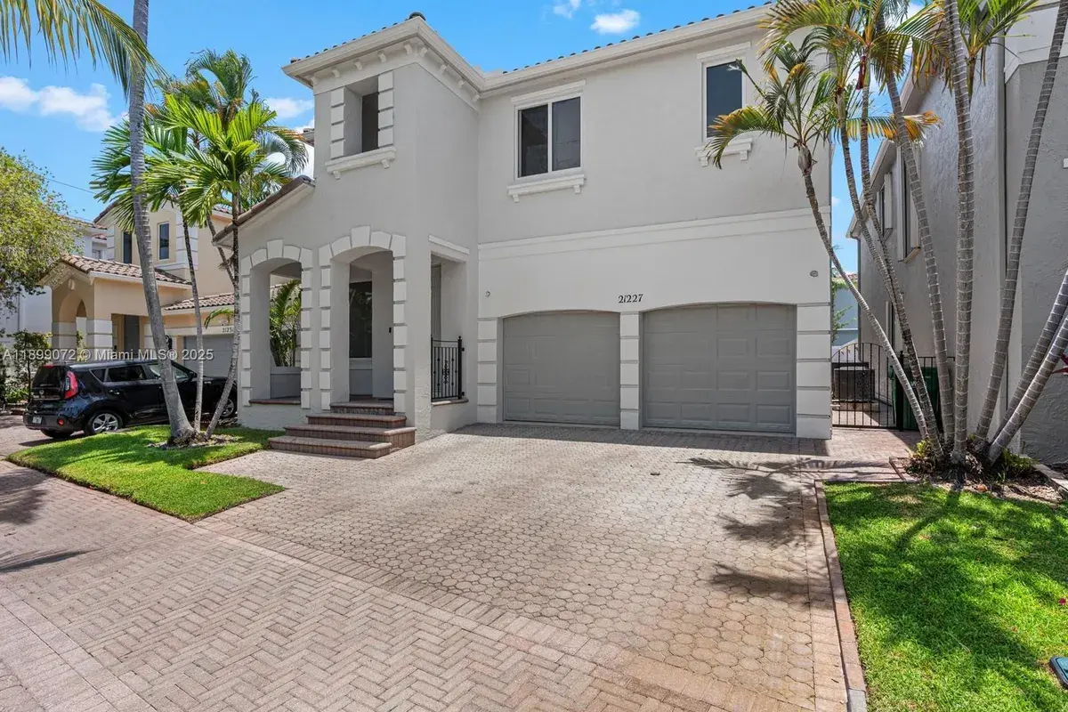 21227 NE 31st Pl # 21227, Aventura FL 33180