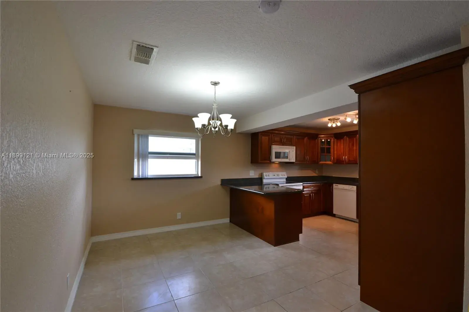 10241 NW 35th St # 4, Coral Springs FL 33065