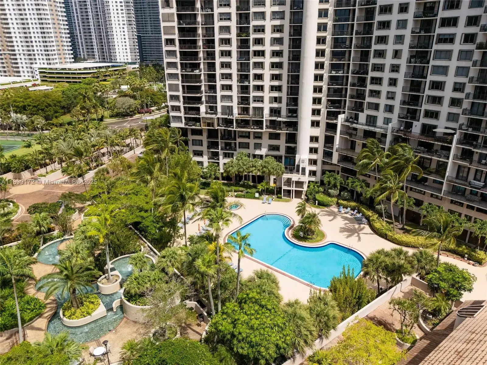 540 Brickell Key Dr # 202, Miami FL 33131 photo 2