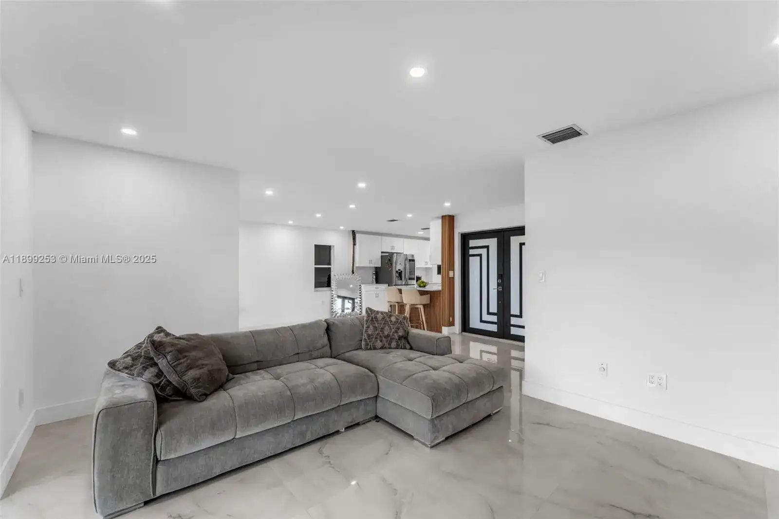 16100 SW 141st Ave, Miami FL 33177 photo 5