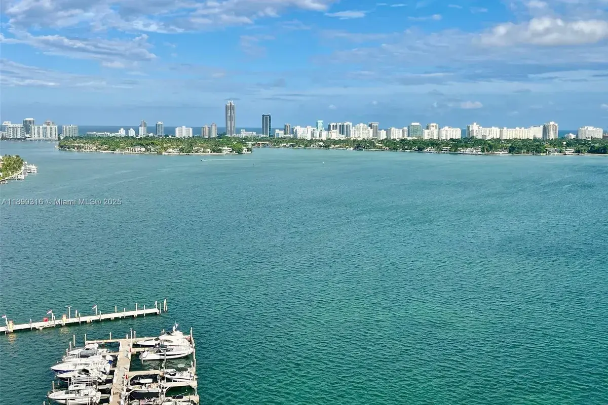 7601 E Treasure Dr # 2308, North Bay Village FL 33141
