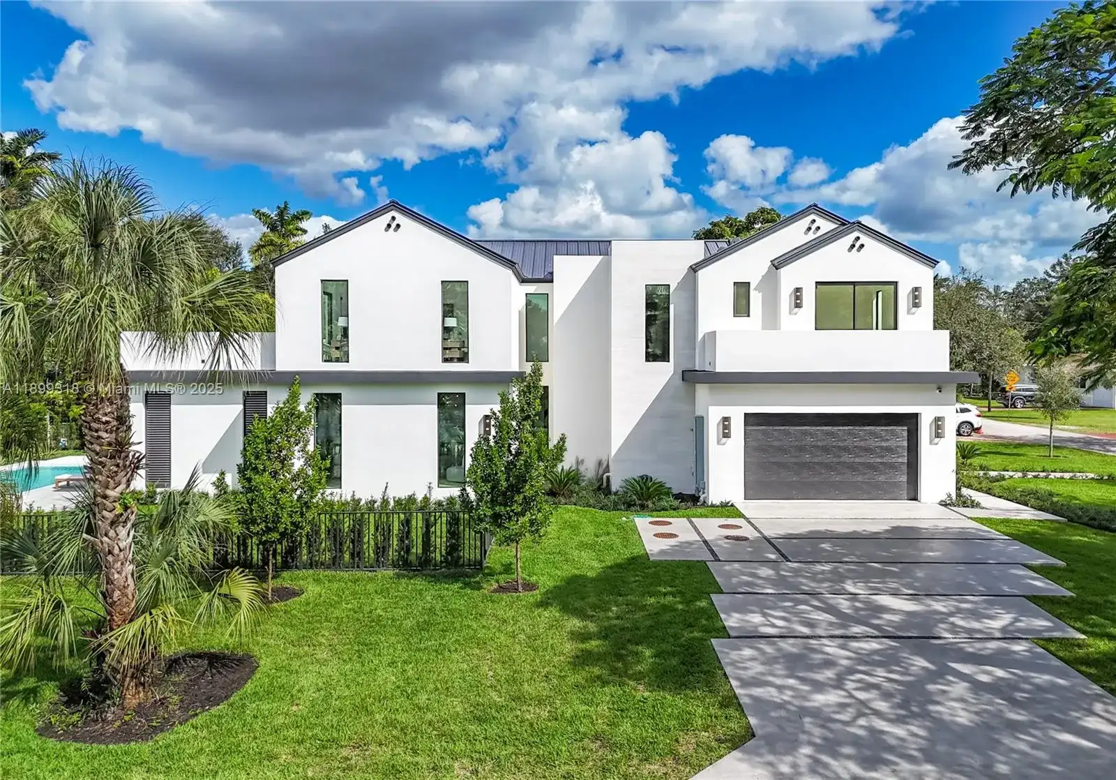 6781 SW 75th Ter, South Miami FL 33143 photo 2
