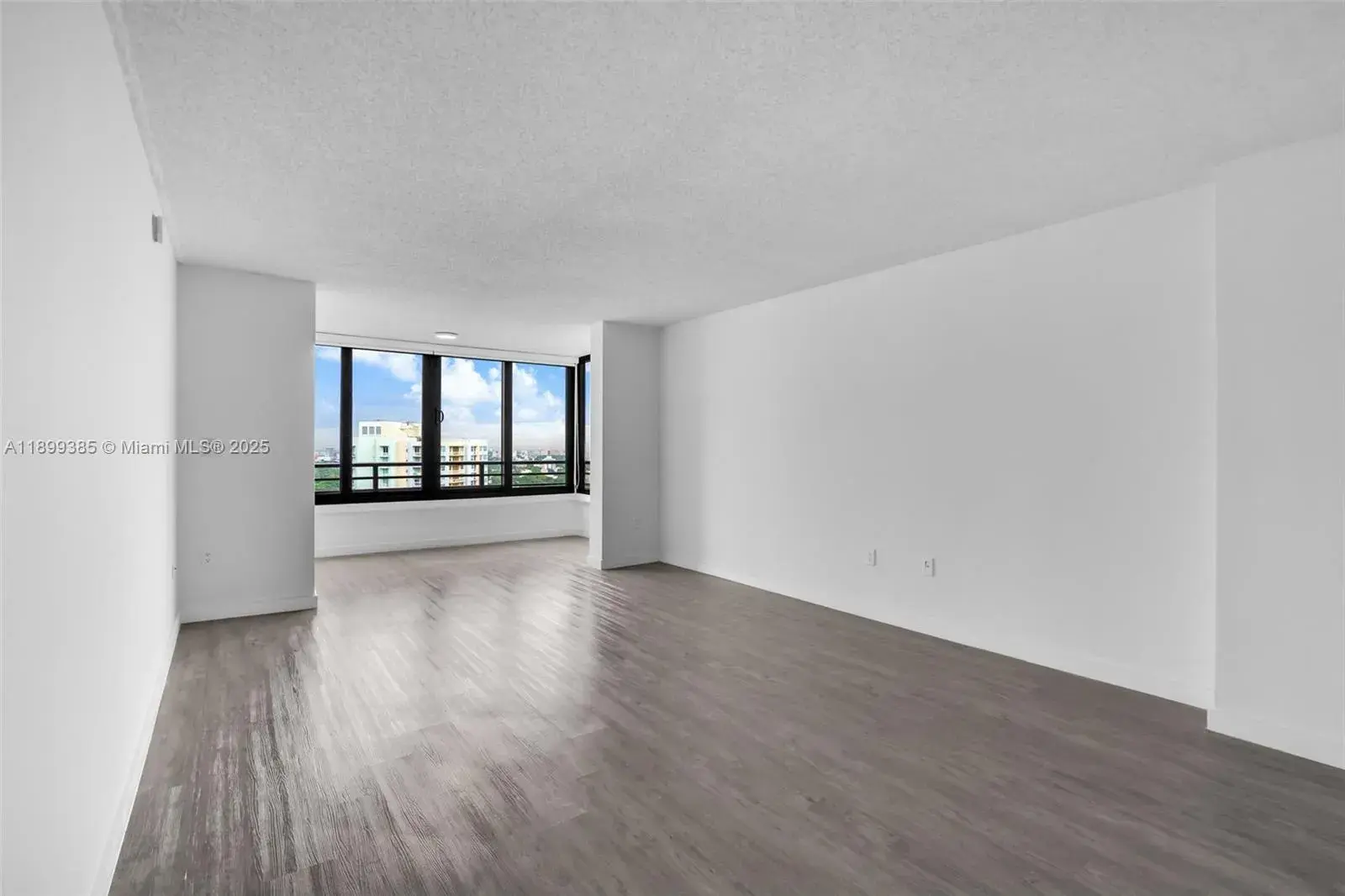 2333 Brickell Ave, Miami FL 33129