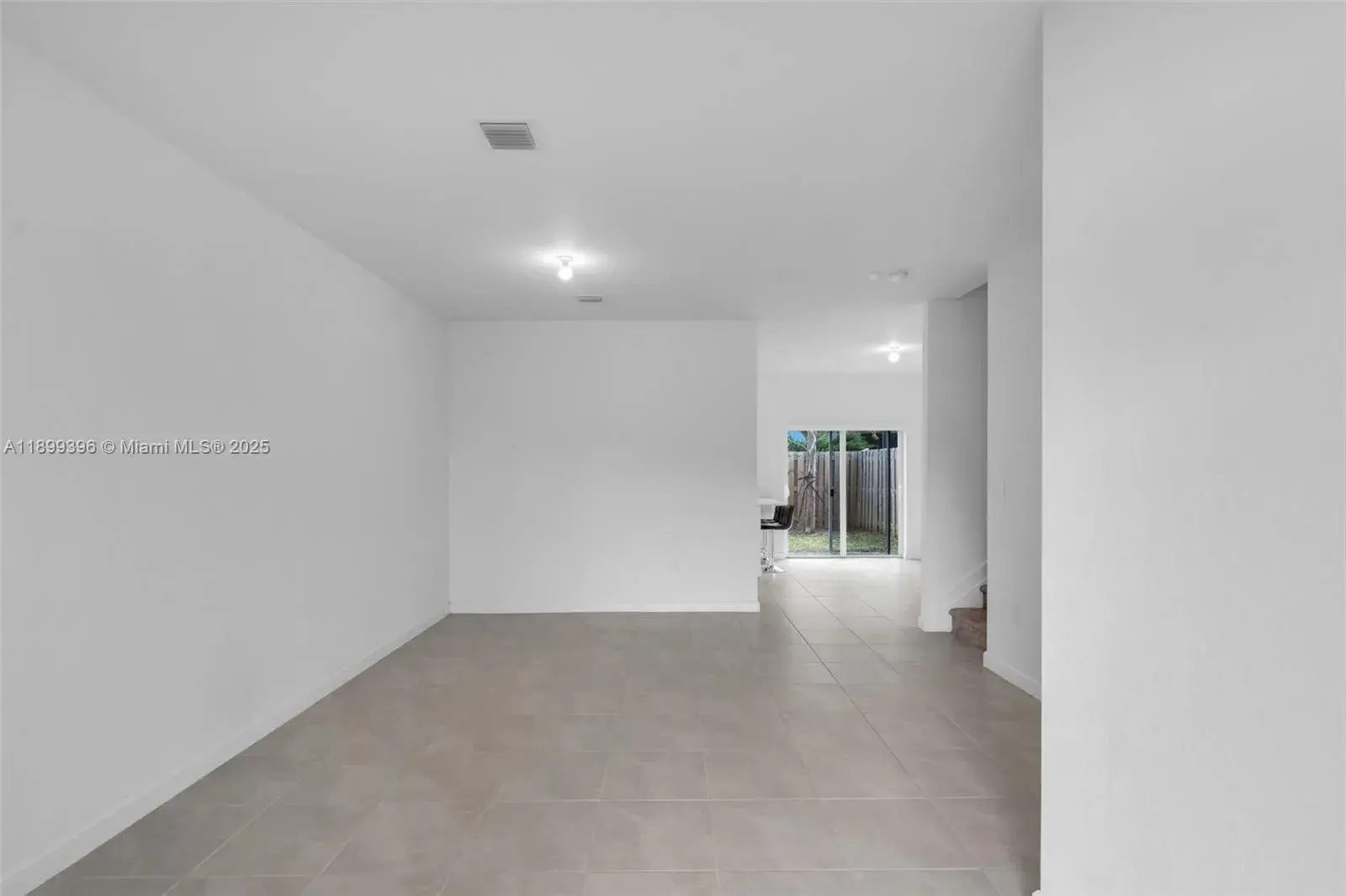 12523 NW 24th Ave, Miami FL 33167