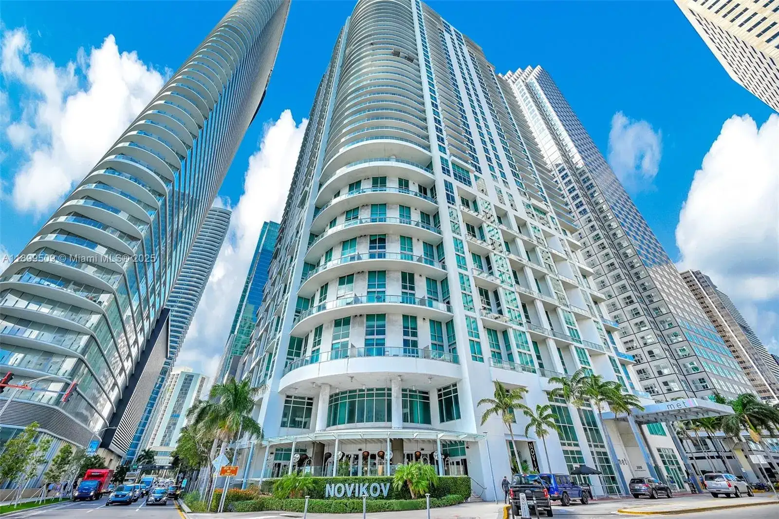 300 S Biscayne Blvd # 1232, Miami FL 33131 photo 4