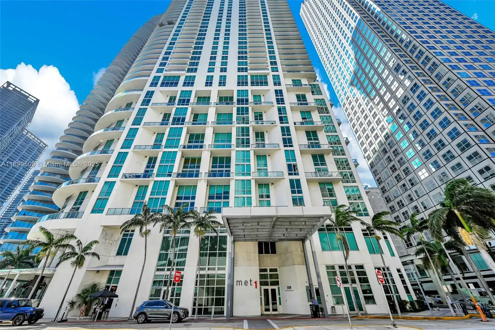 300 S Biscayne Blvd # 1232, Miami FL 33131 photo 5