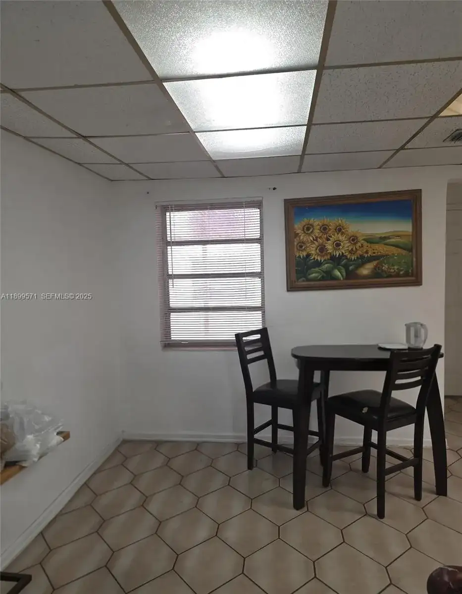 250 NW 63rd Ct, Miami FL 33126 photo 4