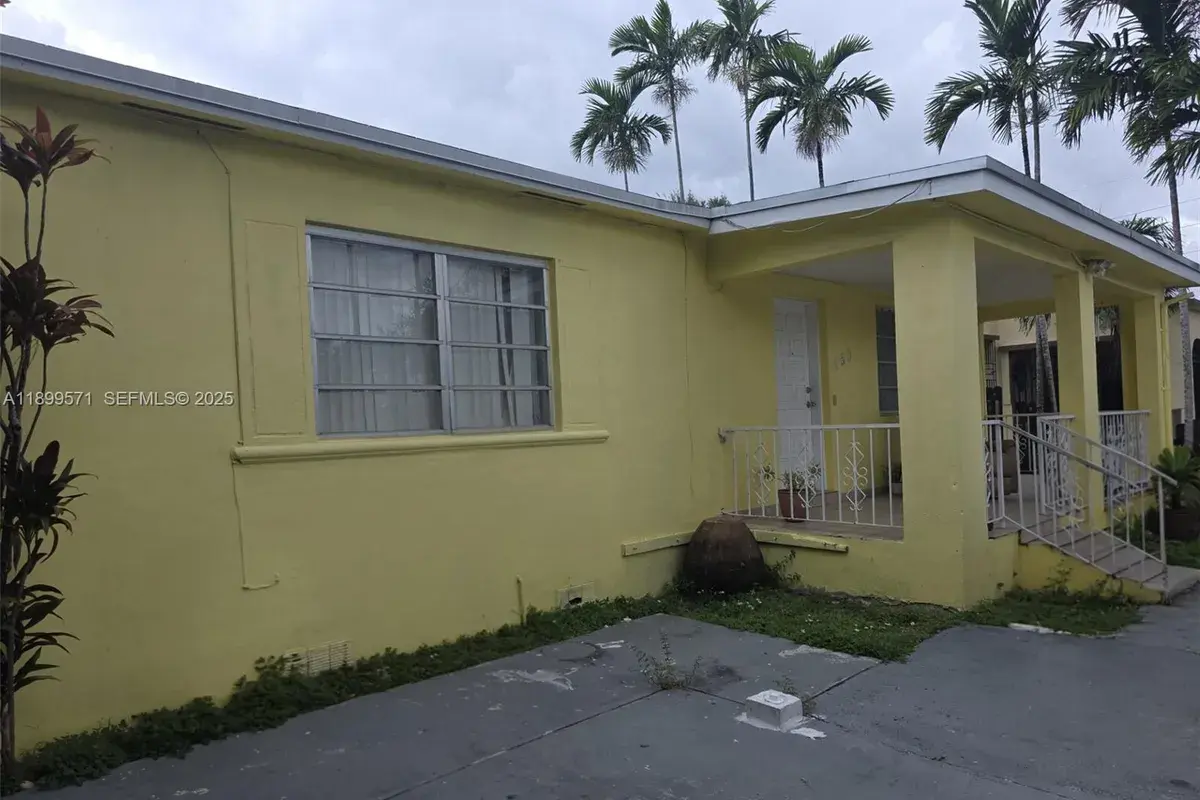 250 NW 63rd Ct, Miami FL 33126