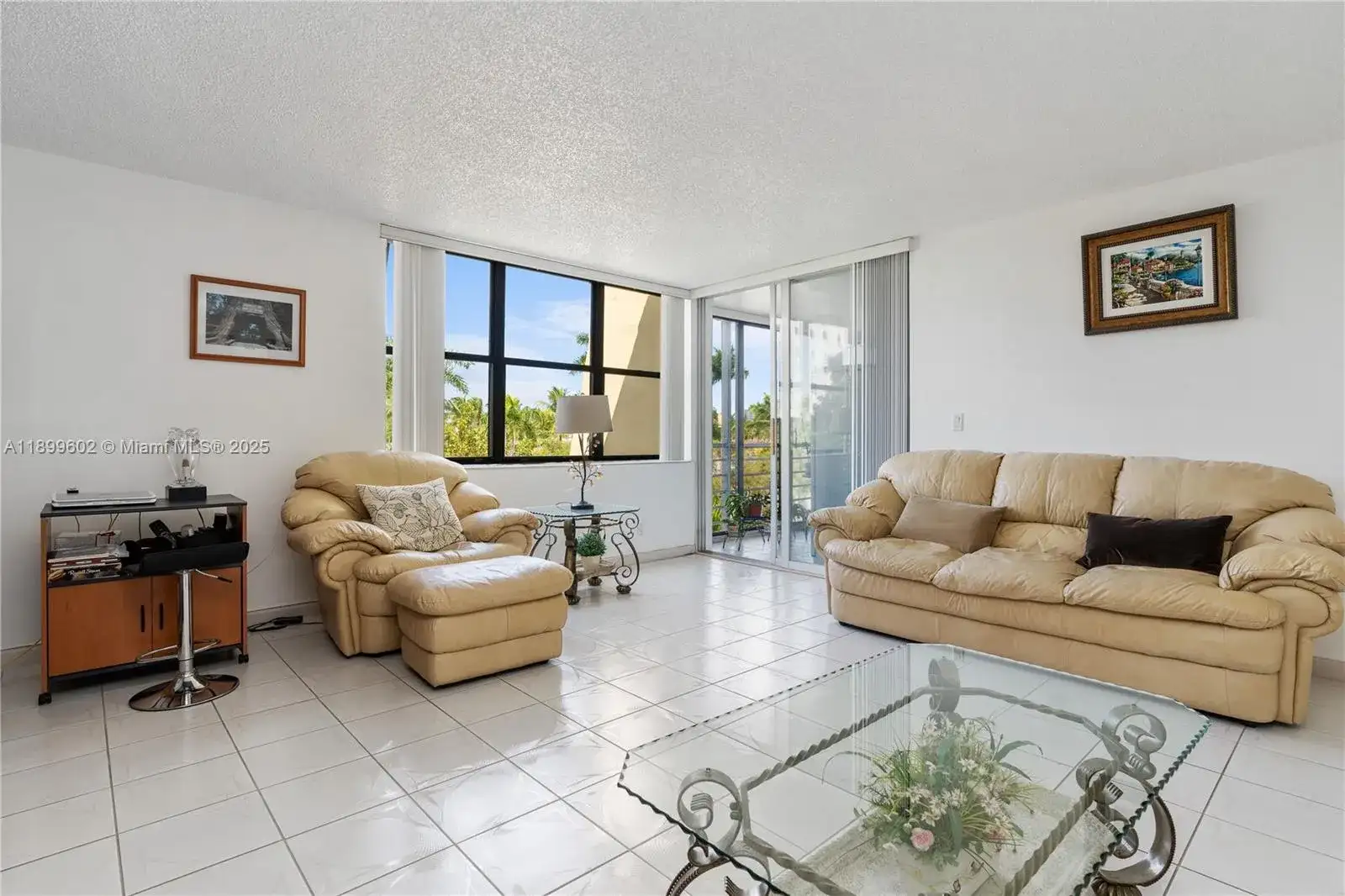 20401 NE 30th Ave # 8, Aventura FL 33180 photo 2