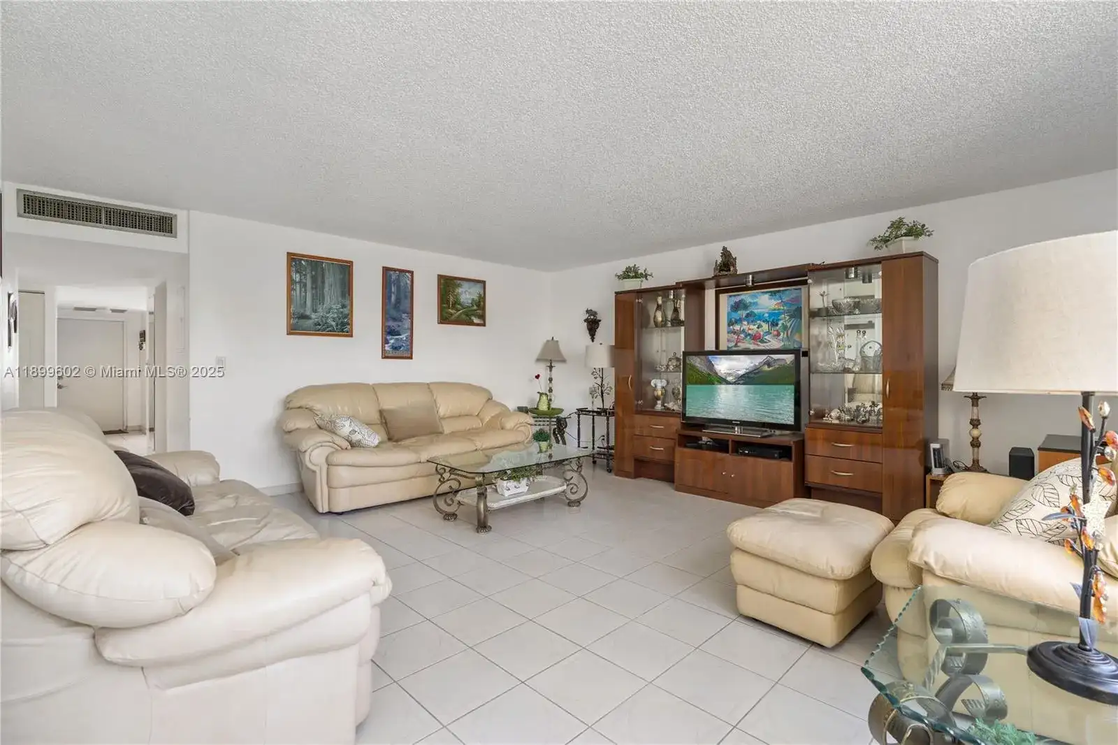 20401 NE 30th Ave # 8, Aventura FL 33180 photo 4