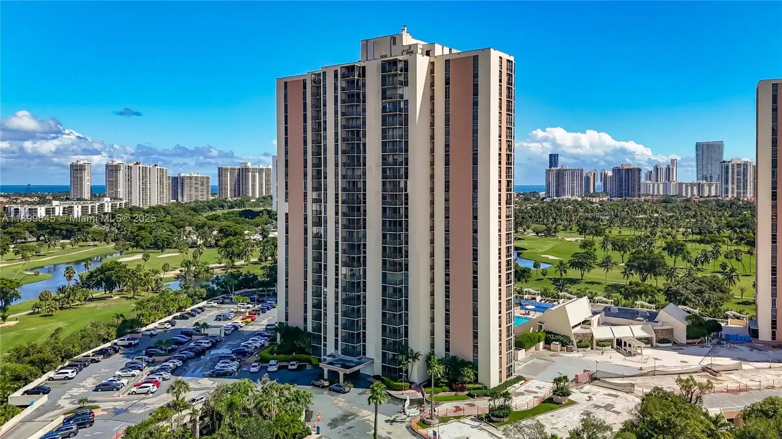 20301 W Country Club Dr # 2428, Aventura FL 33180 photo 4