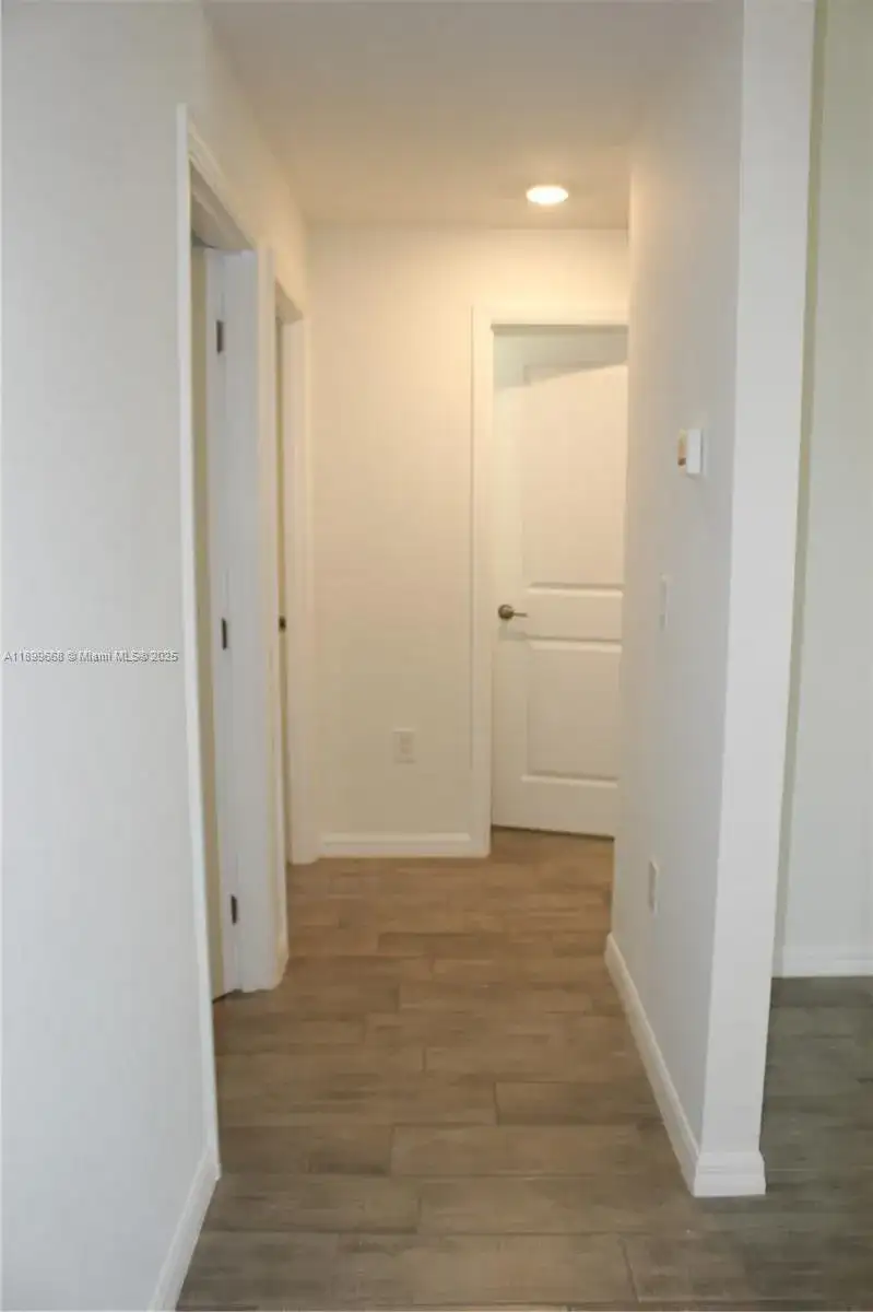 1138 14 Ter, Cape Coral FL 33991 photo 3