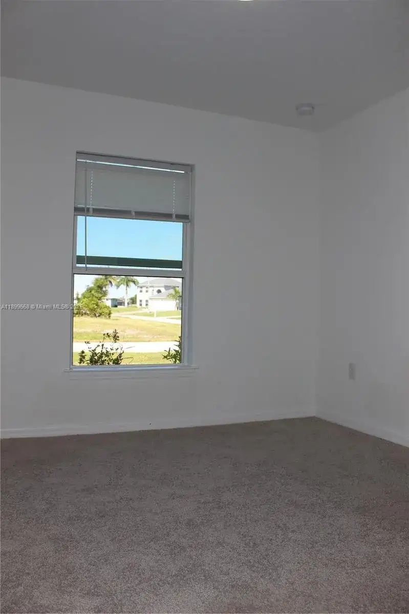 1138 14 Ter, Cape Coral FL 33991 photo 4