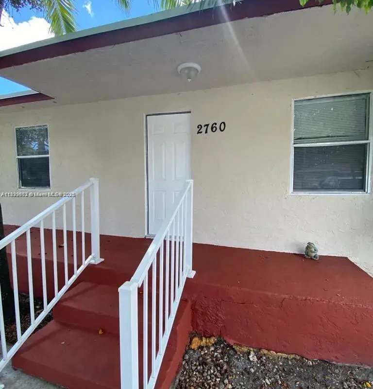 2760 NW 11th Ct, Fort Lauderdale FL 33311