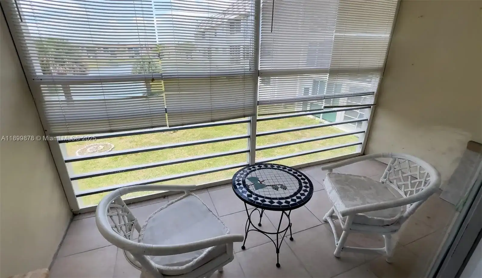 8280 Sunrise Lakes Blvd # 205, Sunrise FL 33322 photo 4