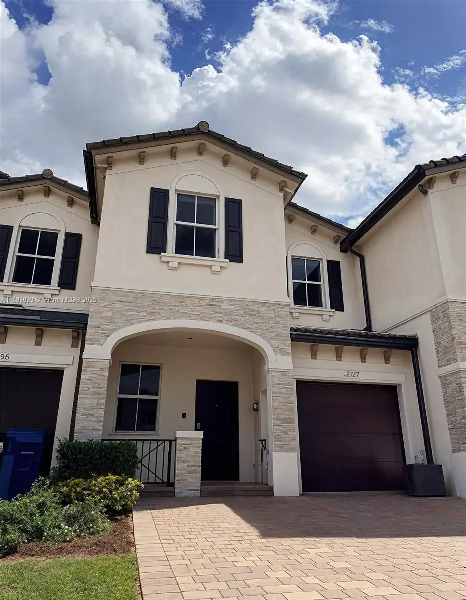 12727 NW 23rd Pl # 12727, Miami FL 33167 photo 2