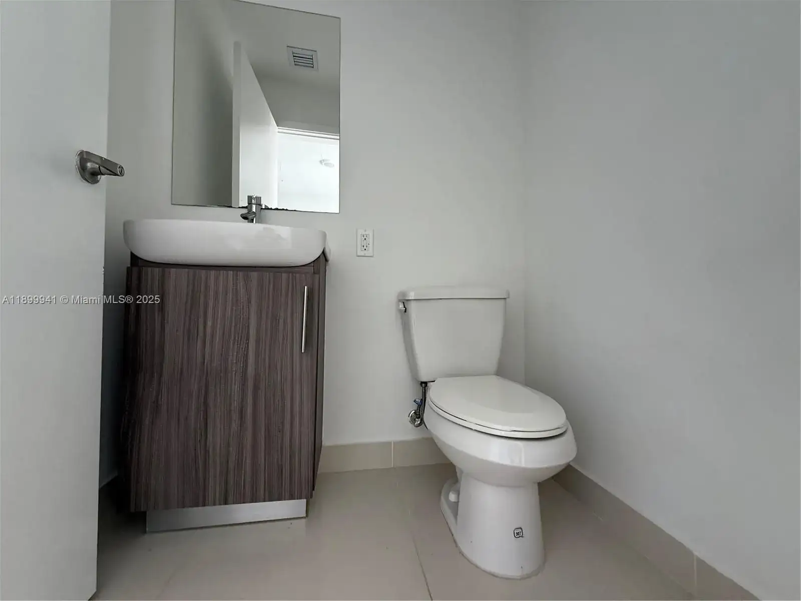 1159 NW 1st St, Florida City FL 33034 photo 3