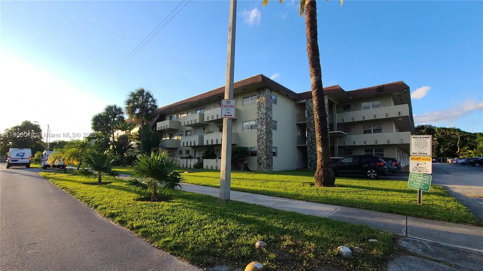 7505 SW 82nd St # 218, Miami FL 33143 photo 3