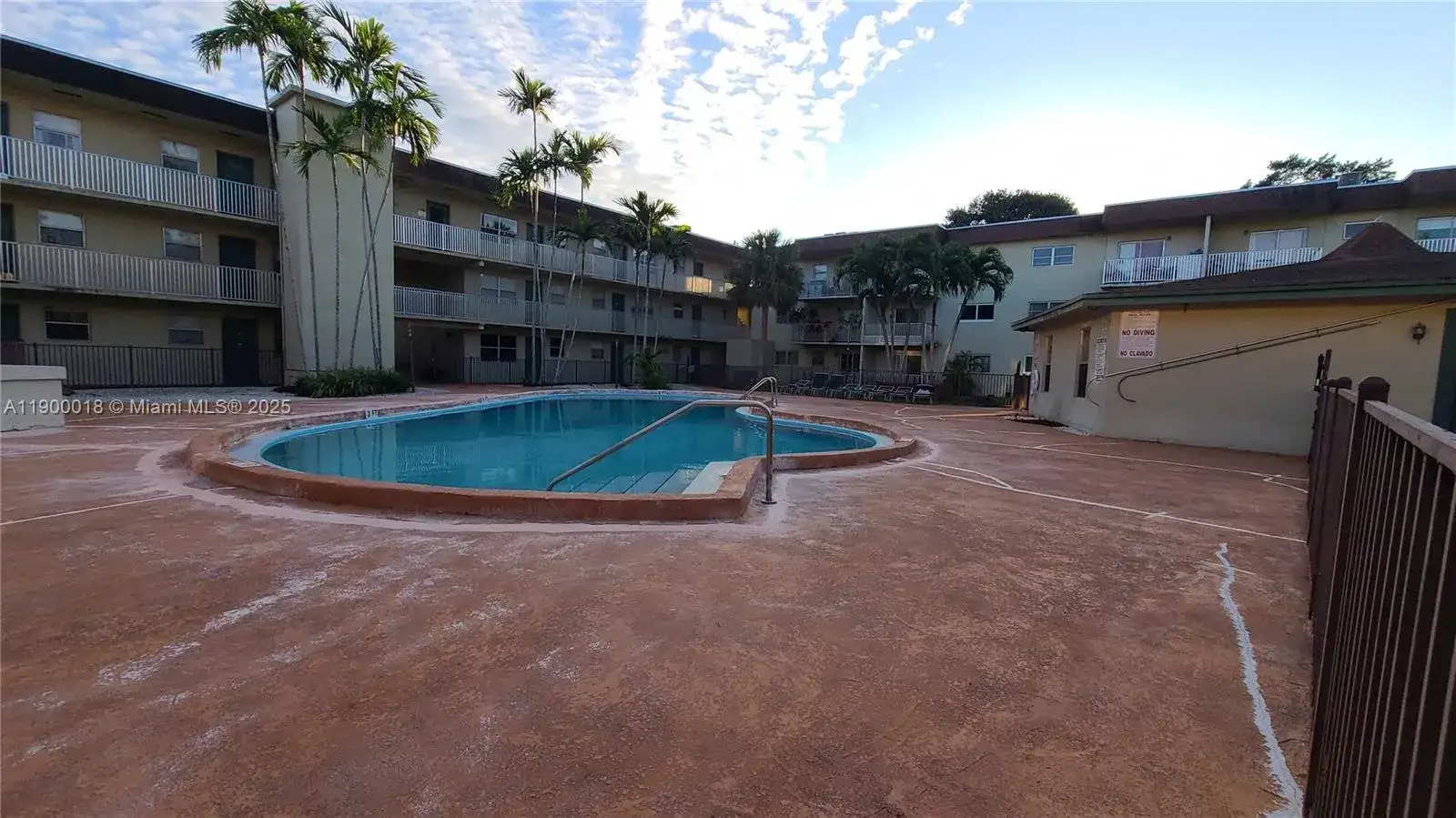 7505 SW 82nd St # 218, Miami FL 33143 photo 5