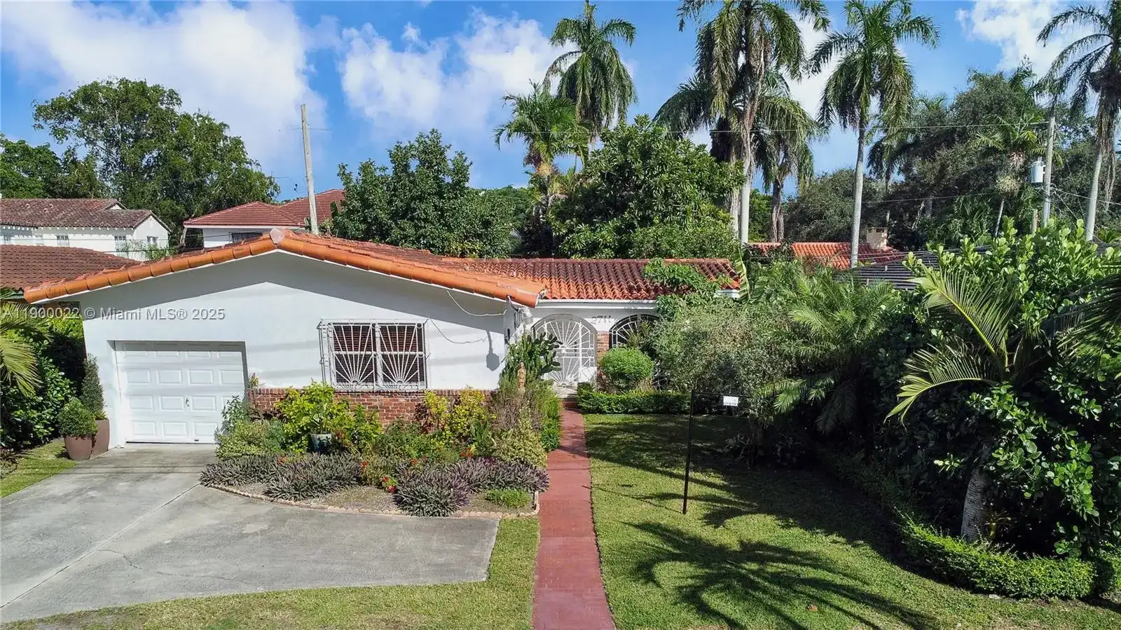 2711 Red Rd, Coral Gables FL 33155