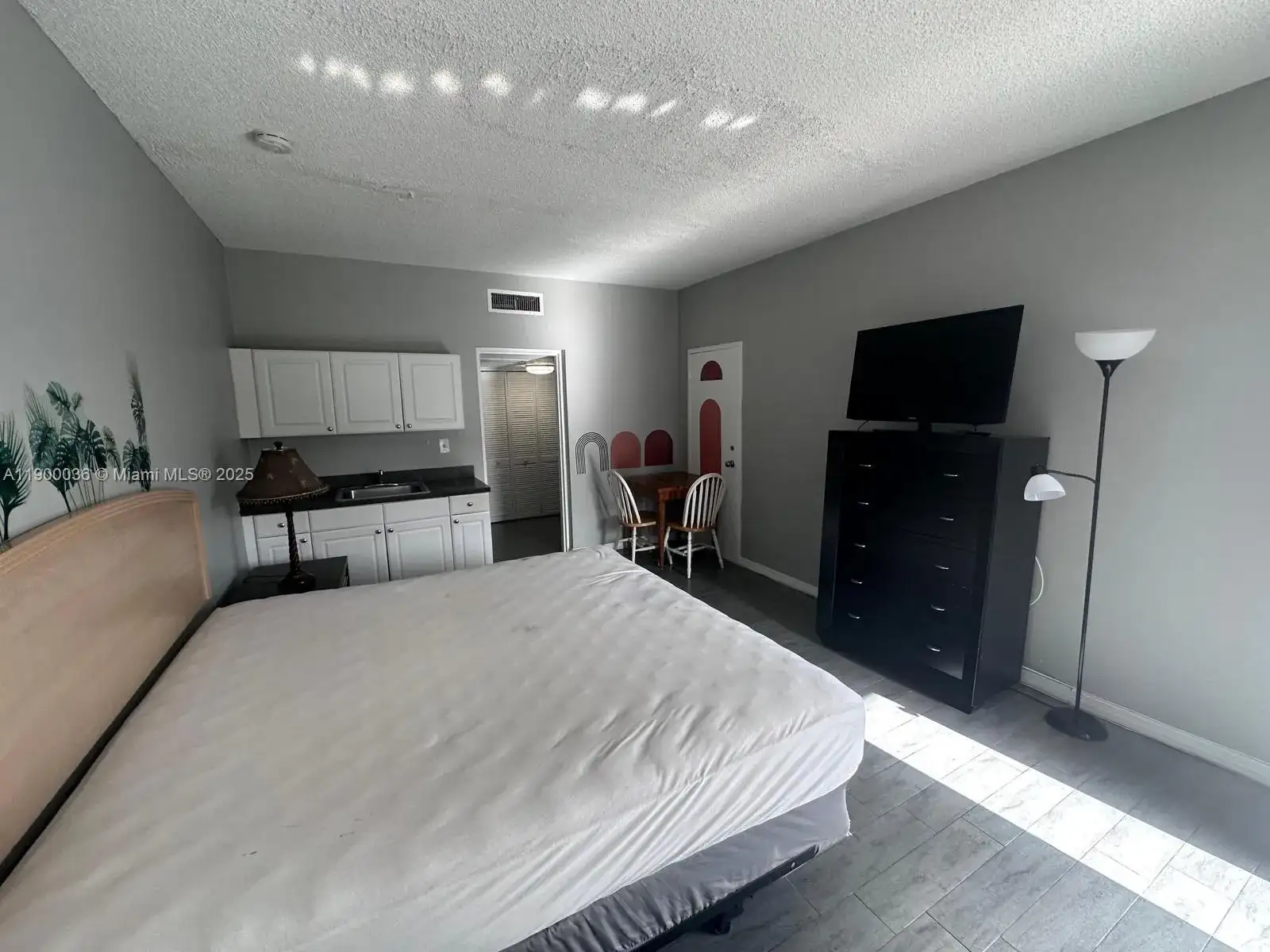 26 Diplomat Pkwy # 2342, Hallandale Beach FL 33009 photo 4