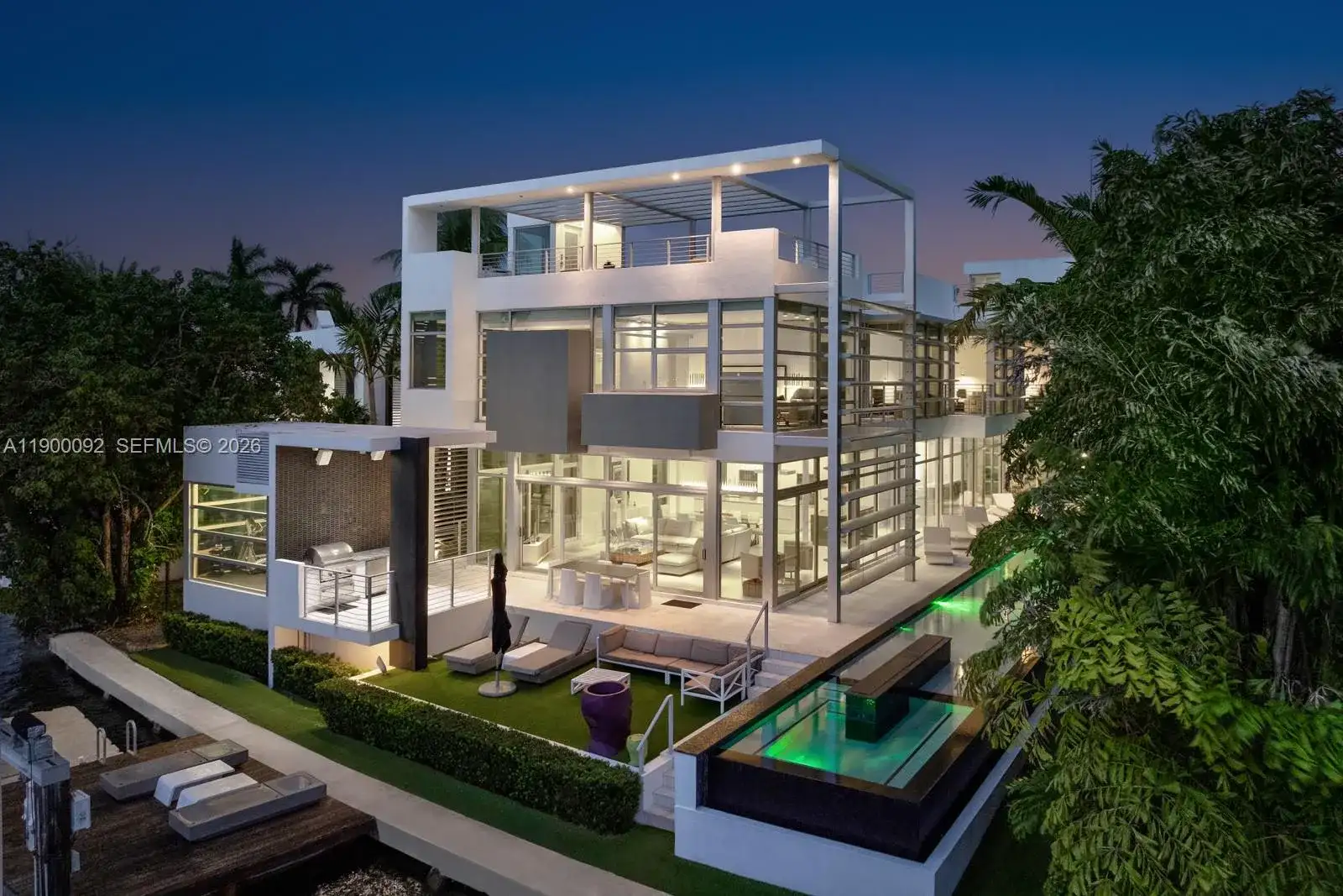 440 S Hibiscus Dr, Miami Beach FL 33139 photo 4