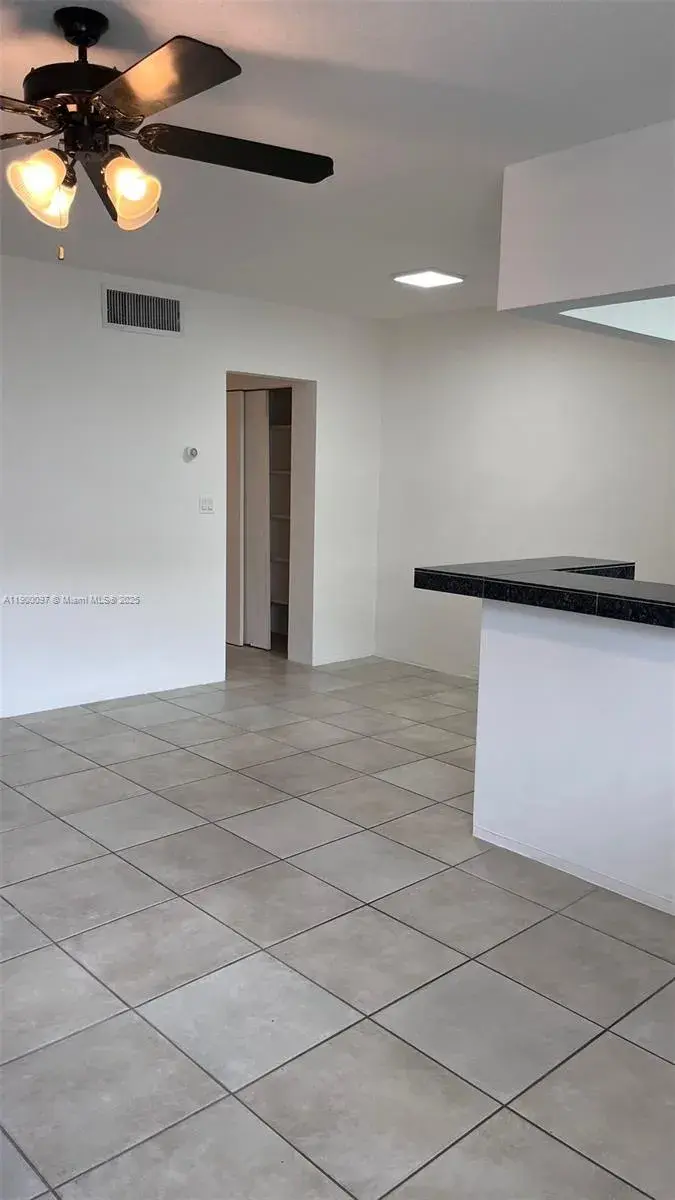 2219 Polk St # 8A, Hollywood FL 33020